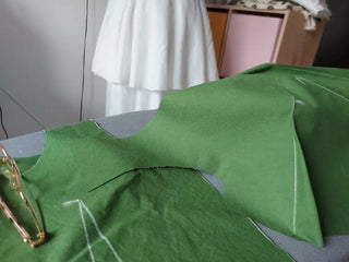 How to Send Your Measurements for a Made-to-Measure Dress