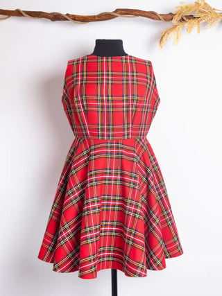 Front view of the Brianna Dress – red tartan fit-and-flare vintage dress with a structured bodice and full circle skirt, handmade in Outlander-inspired style by Cori Tailor.